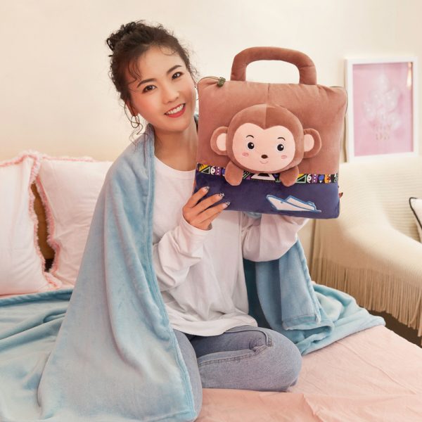 Cuddle Pals Pillow Blanket – Your huggable travel buddy - Image 4