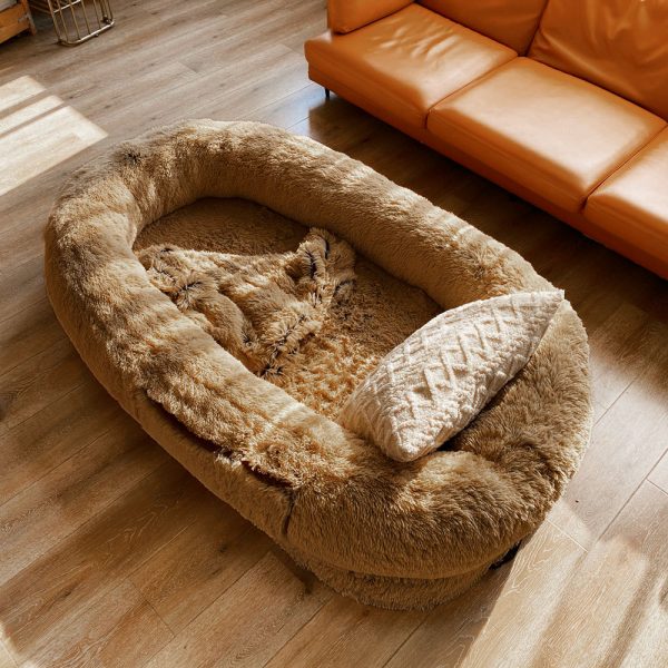 XL Cozy Winter Bed for Pets & People - Image 5