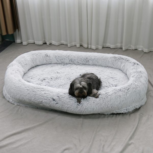 XL Cozy Winter Bed for Pets & People - Image 2
