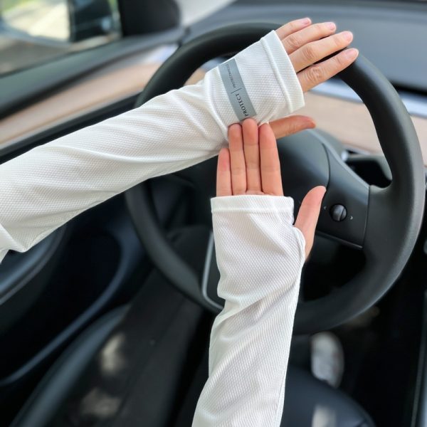 Reflective Sun Protection sleeve For Women - Image 3
