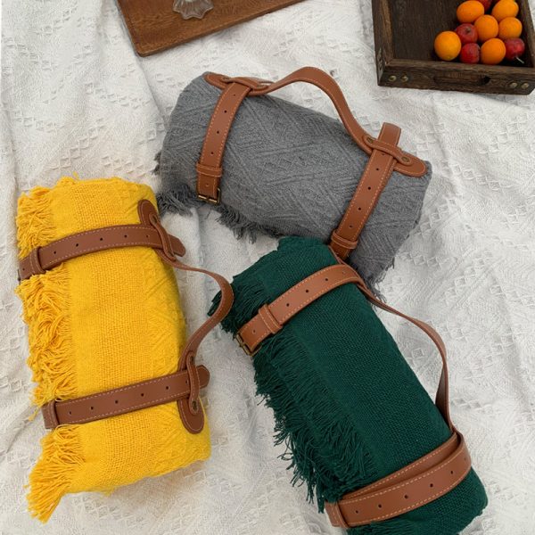 Chessboard Plaid Knitted Picnic Rug - Image 2